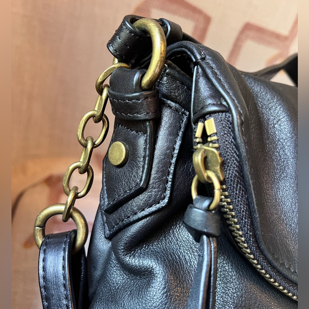 Margot Black Leather Shoulder Bag - Picture 9 of 15